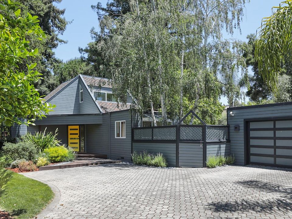 1st image of 440 9th Ave