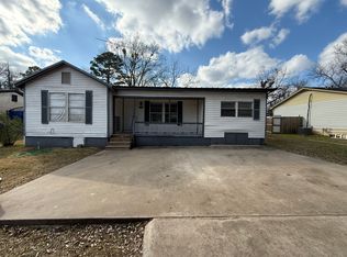 103 Edgewood St, Longview, TX 75604