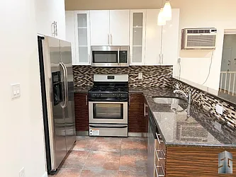 Rented by Skyline Group Real Estate