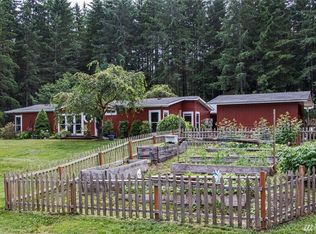 69 Whispering Cedars Ln, Chimacum, WA 98325