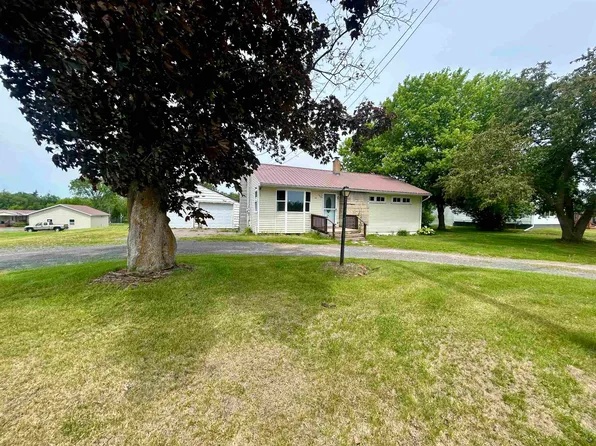 116 Cook Rd, Massena, NY 13662