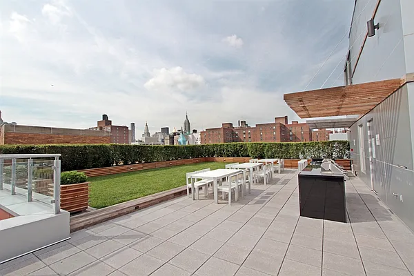 Sold by Corcoran | media 20