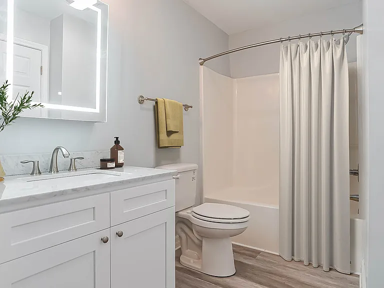 Eagle Rock Apartments & Townhomes at Rensselaer — Photo 16