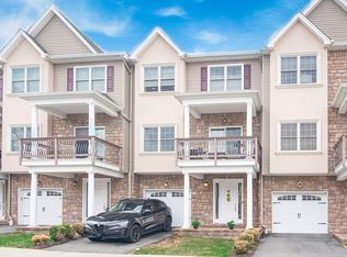 9 Brandon Ct, Butler, NJ 07405