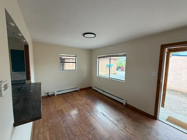 645 1/2 W San Francisco St #D — Photo 6