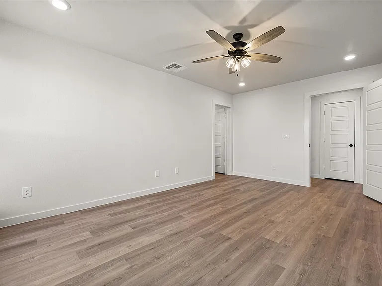 2617 Garland Ave — Photo 16