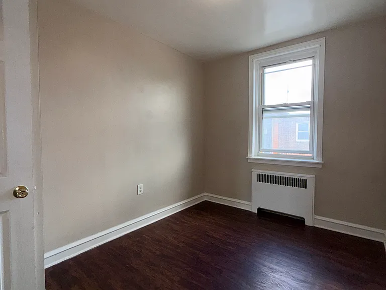 6810 Lynford St — Photo 14