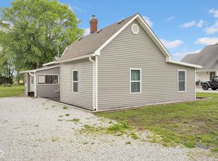 3324 W Water St, Vallonia, IN 47281