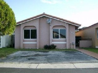 2431 W 65th St, Hialeah, FL 33016