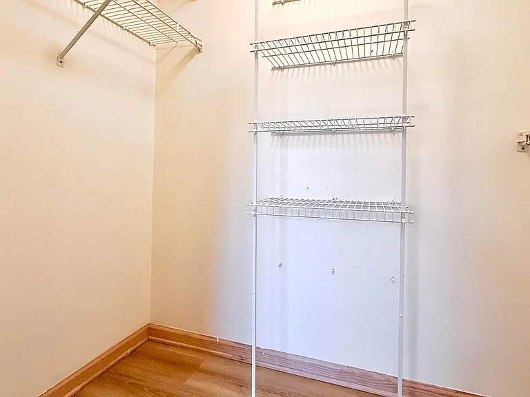 969 Greenview Ct #43 — Photo 19