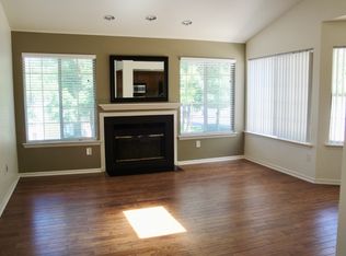 53 Foxwood Ct, Bedminster, NJ 07921