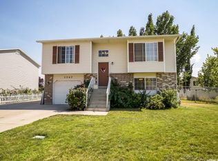 2567 W 1275 N, Layton, UT 84041
