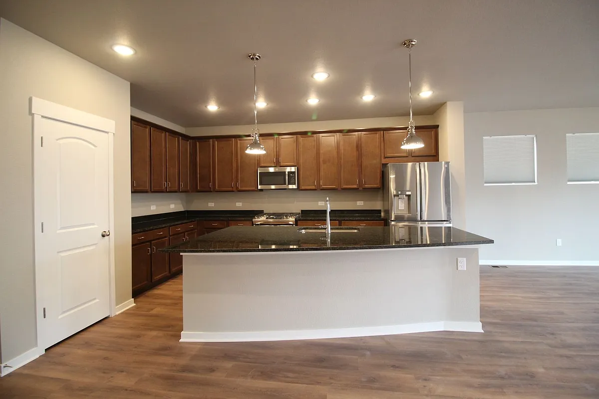 Building Photo - 5267 Honeycomb Ave