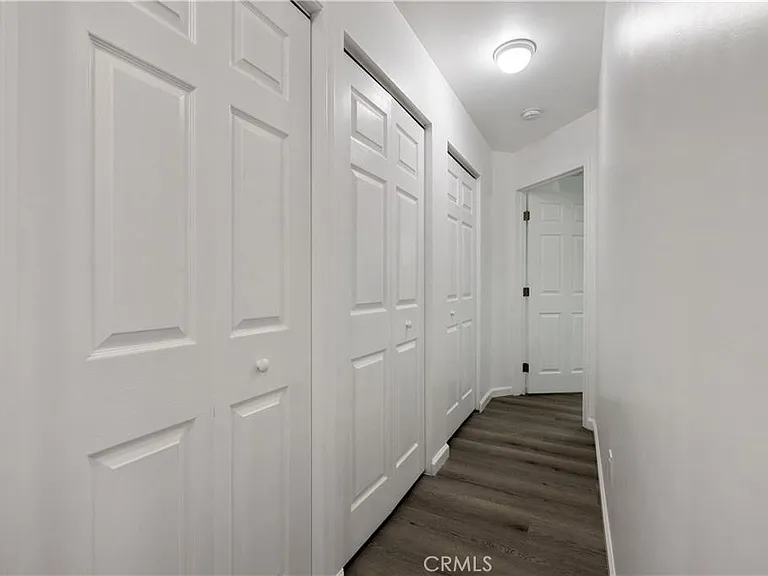 527 W 119th St — Photo 16