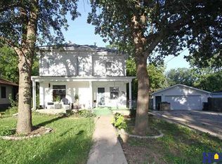 801 S Main St, Friend, NE 68359