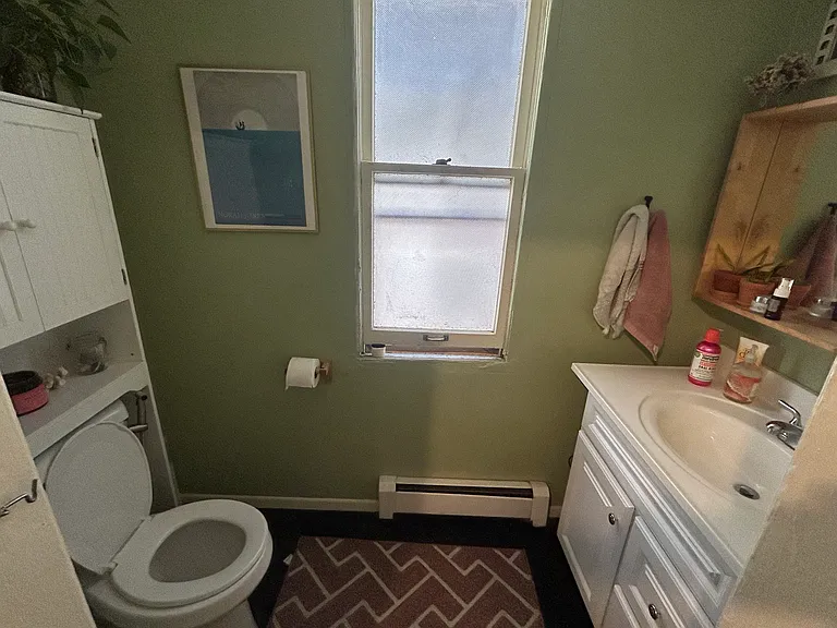 625 15th Ave E #1 — Photo 13