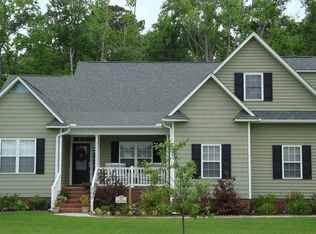 103 Westerly Rd, New Bern, NC 28560