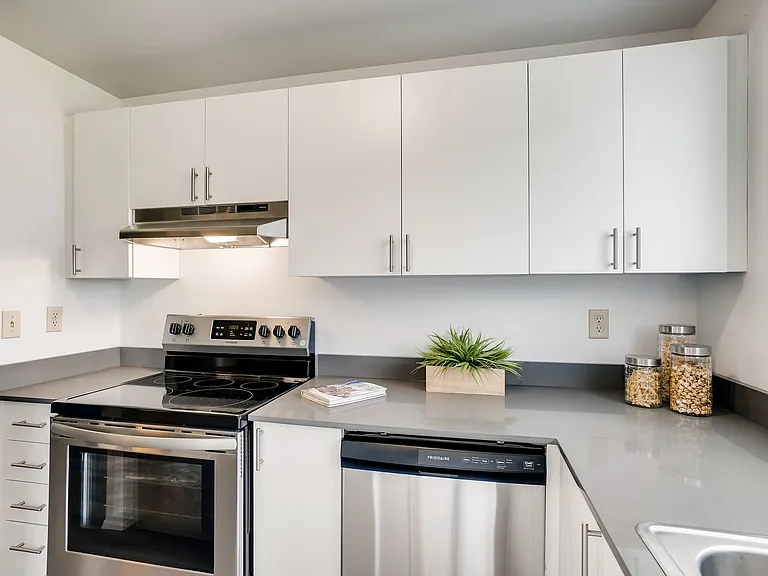 2713 K St NE #B — Photo 18