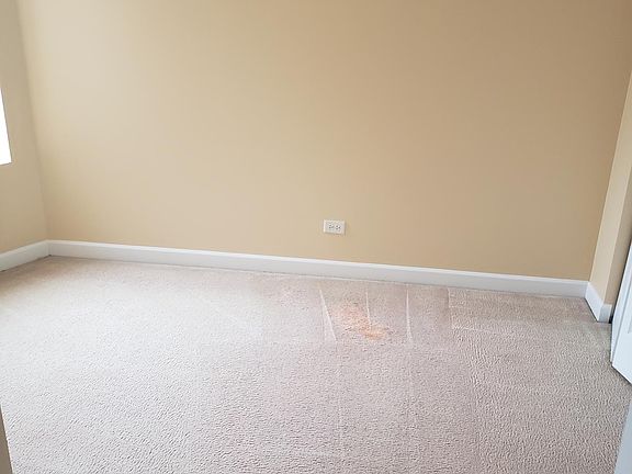 4th image of 4025 S Calumet Ave #3S