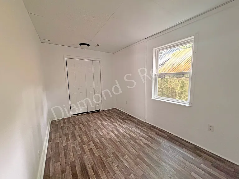 856 S Nettleton Ave — Photo 10