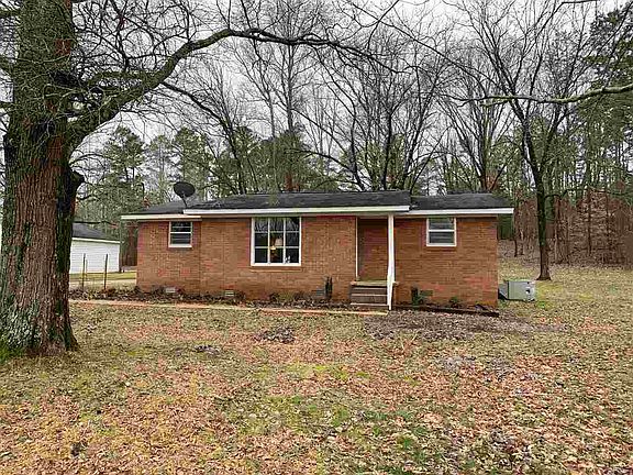5th image of 1905 N Pisgah Rd