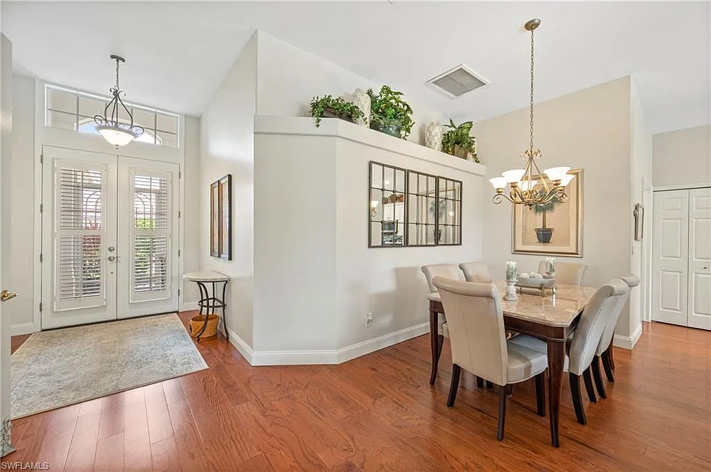 2 bed, 2.0 bath, 1618 sqft, $12,000 — Photo 4