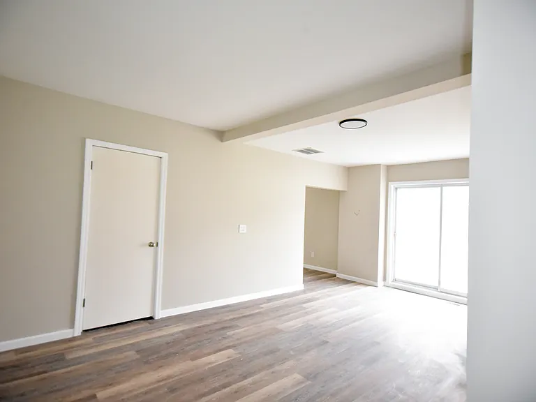 28370 State Route 739 — Photo 7