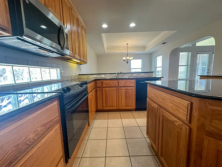 14130 Coquina Bay Ave — Photo 8