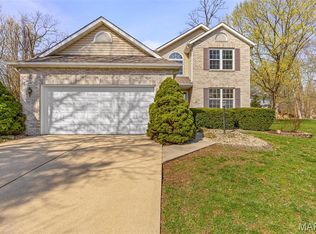 1311 Springbrooke Dr, Edwardsville, IL