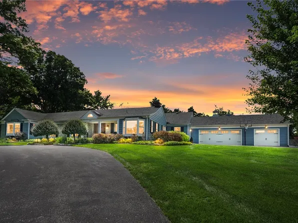 4275 Trails End Dr, Dayton, OH 45429