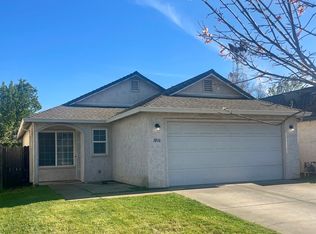 1016 Regency Dr, Chico, CA 95926