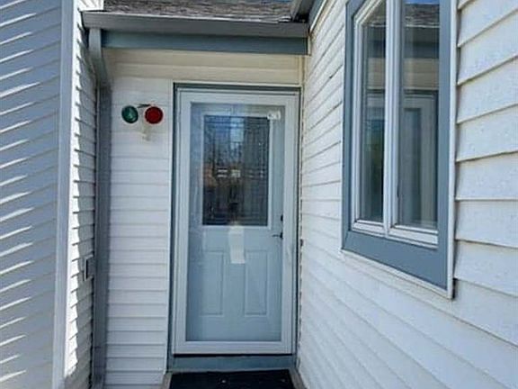 2nd image of 3028 Gary Ave