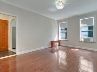 226 E 75th St APT 2B, New York, NY 10021