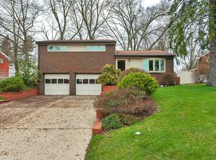 729 Garden City Dr, Monroeville, PA
