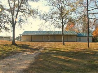 1697 Canyon Rd, Hodges, AL 35571