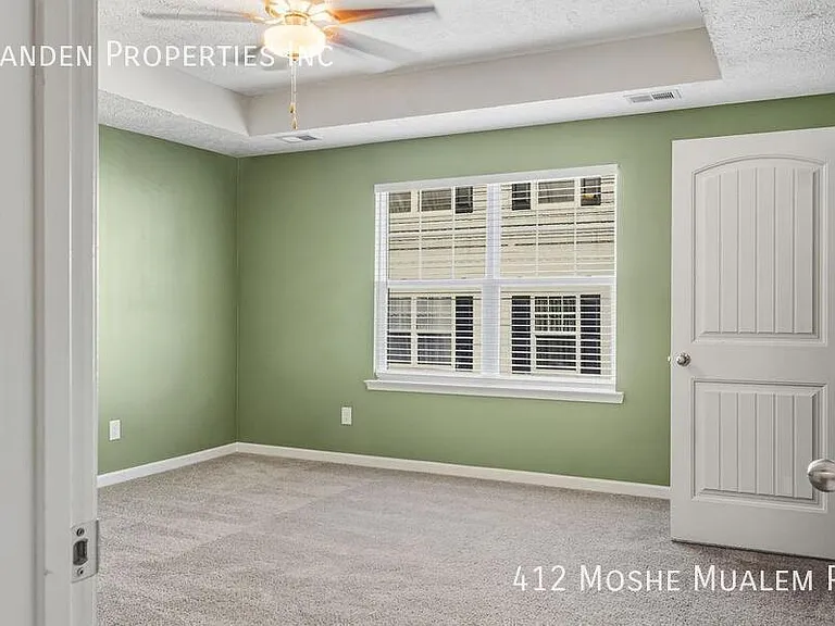 412 Moshe Mualem Pl — Photo 12
