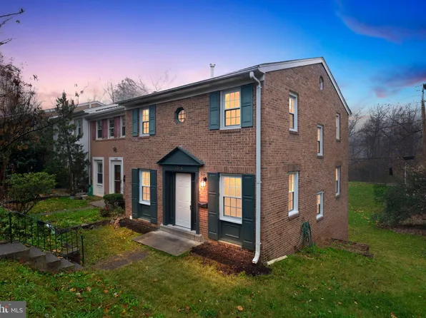 1306 Mead Ter, Woodbridge, VA 22191