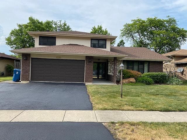 1st image of 8530 W Sun Valley Dr