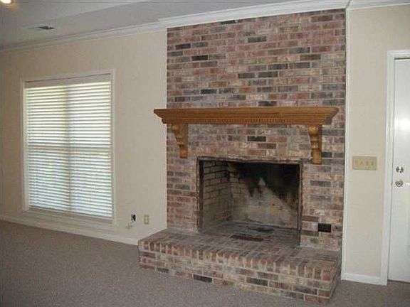 5th image of 4609 Dove Creek Ave
