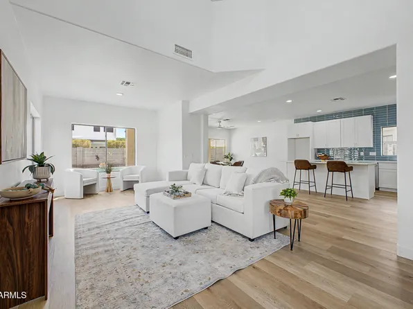 13361 W EVANS Drive, Surprise, AZ 85379