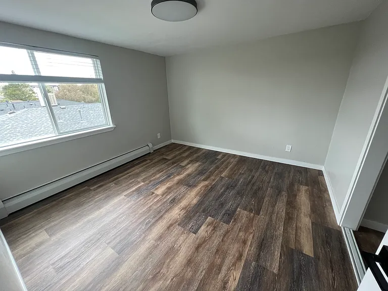 1960 Eaton St #7 — Photo 11