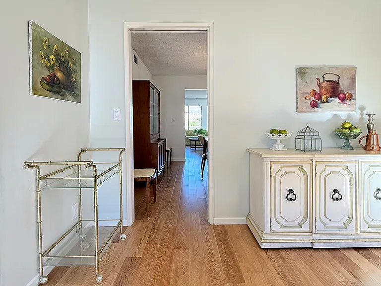 446 Stanford Dr — Photo 11