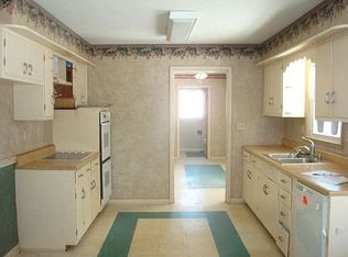 3734 Daveway Dr, Fort Wayne, IN 46815