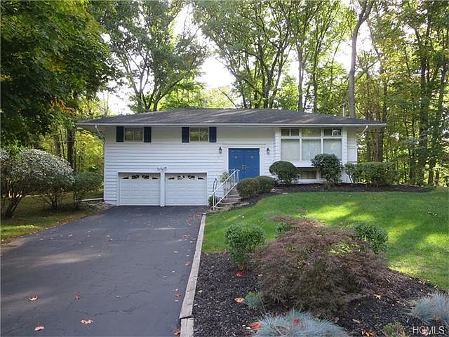 1st image of 47 Fawn Hill Dr