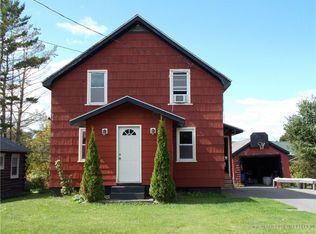 4 Montgomery St, Presque Isle, ME 04769