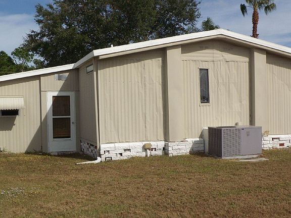 3rd image of 8775 20th St Lot 450