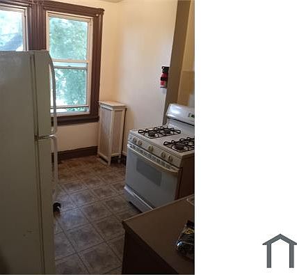 1st image of 1541 Dyre St Floor 2