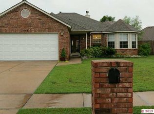 1013 W Quincy St, Broken Arrow, OK 74012