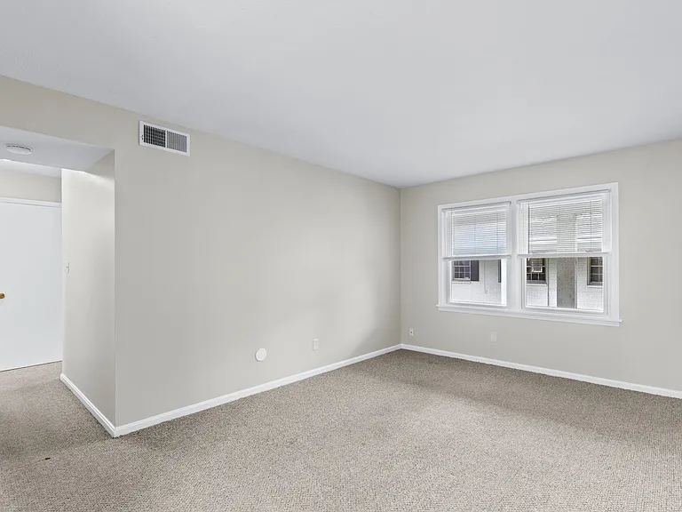 1719 Tempest Way — Photo 12