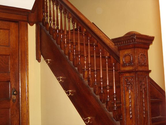 Gorgeous wood railing.